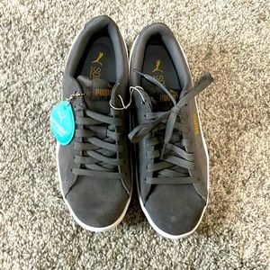 NWT Puma Sneakers